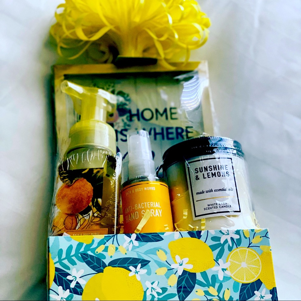 Bath and Body Works 🍋 home Fragrance gift basket